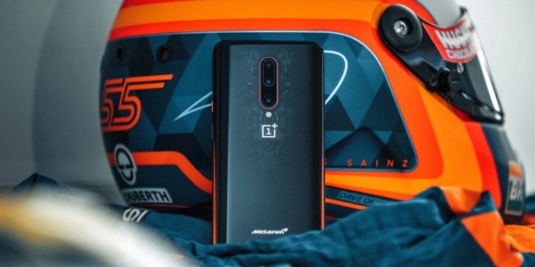 Edisi Mclaren OnePlus 7T Pro mengancam di luar menarik di dalam