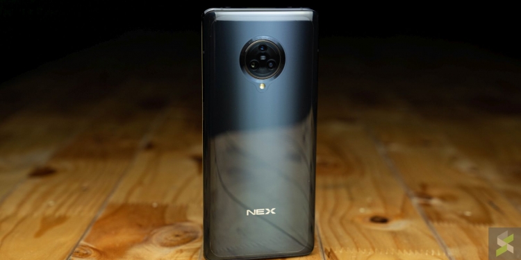 Telefon 5G pertama di Malaysia boleh mula ditempah hari ini