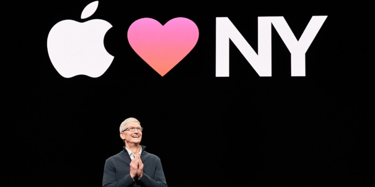 Apple dikecam kerana menghantar maklumat pelayar ke China