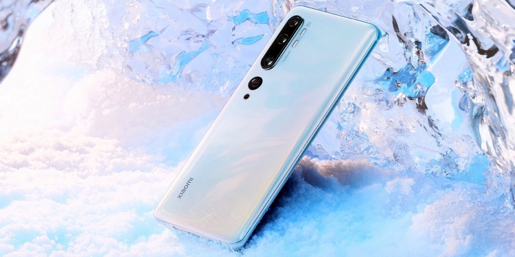 Xiaomi CC9 Pro tampil dengan gabungan lima kamera berkuasa 108MP pertama di dunia