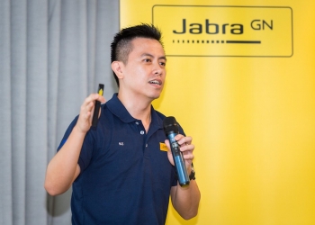 Jabra umum naik taraf jaminan ke penggantian 1-ke-1