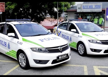 Adakah polis boleh semak telefon bimbit orang awam secara rambang?