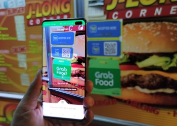 Bolehkah kita menjalani hidup seharian tanpa wang tunai?