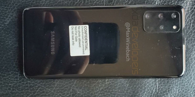 Adakah ini  spesifikasi akhir untuk tiga model Galaxy S20?