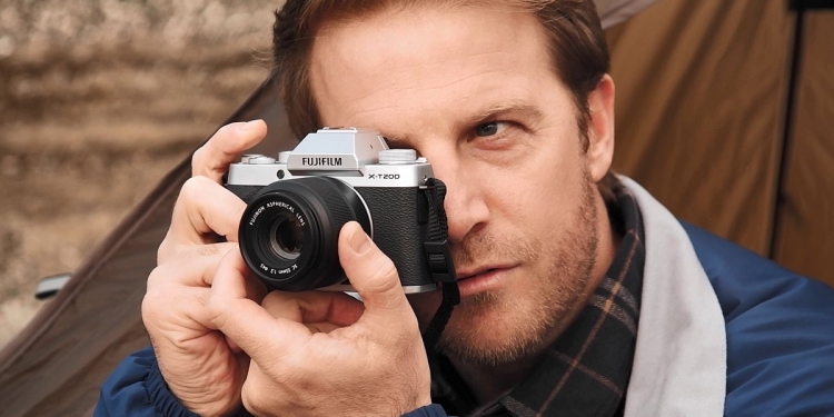 Fujifilm Perkenal X-T200, Lebih Ringan Dan Lebih Berkuasa Daripada Sebelumnya