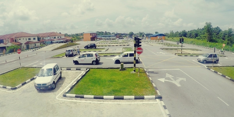 JPJ Uji Sistem Ujian Memandu Secara Livestream Di Johor