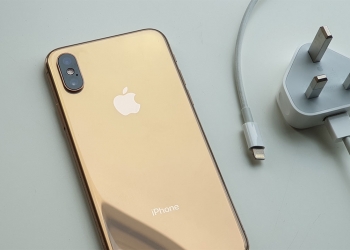 Menukar Lightning ke USB-C adalah membazir dan membuat pengguna marah