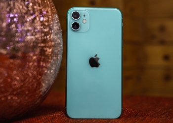 iPhone 11 telefon dwi-kamera kedua terbaik selepas Pixel 4