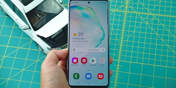 Hands-on: Galaxy Note 10 Lite, Banyak Yang Dikorbankan Untuk Jadikannya Termurah Dalam Keluarganya