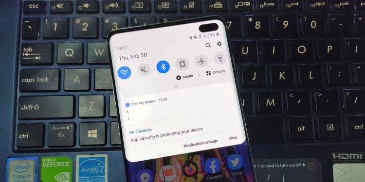 Ramai pengguna Samsung terima 1 mesej misteri, apa maksudnya?