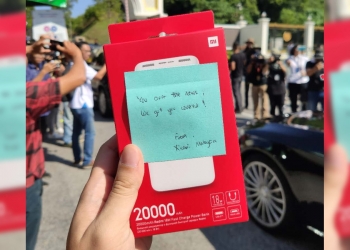 Wartawan dijamu dengan Powerbank selepas terima KFC, McDonald’s dan aiskrim percuma