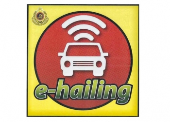 Pemandu e-hailing merasa kecewa tidak disenarai penerima bantuan Pakej Rangsangan Ekonomi