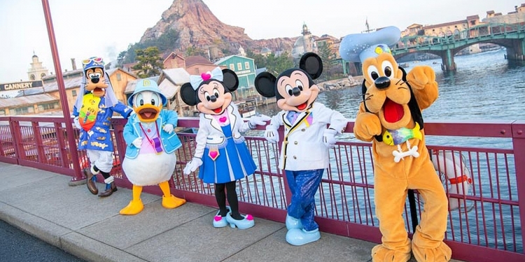 Disneyland dan DisneySea Tokyo menutup pintu akibat penularan COVID-19 di Jepun