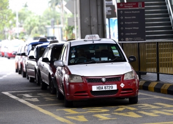 Pemandu e-hailing turut terima bantuan tunai bersama pemandu teksi