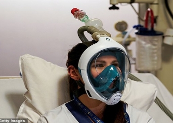 Itali guna topeng skuba untuk atasi kekurangan alat bantu pernafasan