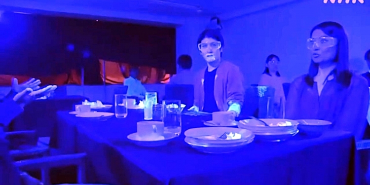 Hanya 30 Minit Diperlukan Oleh Kuman Untuk Jangkiti Semua Orang Semasa Acara Makan Buffet, Menurut Kajian Ini