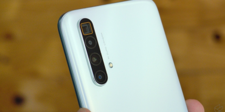 realme X3 SuperZoom boleh zum 60 kali dan tangkap gambar galaksi
