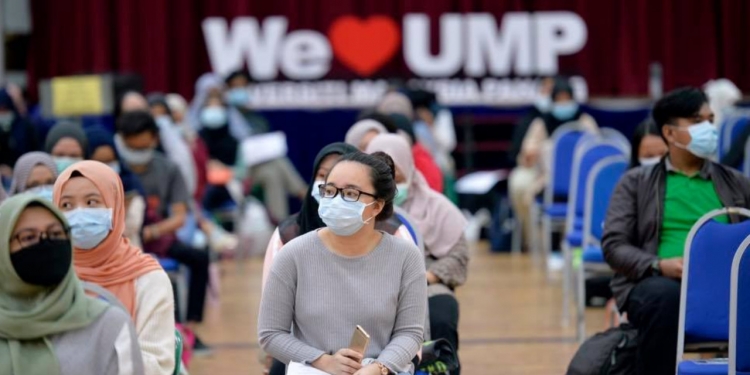 Pengajian secara bersemuka dilarang sehingga 31 Disember, hanya 5 kategori pelajar ini dibenar kembali ke kampus