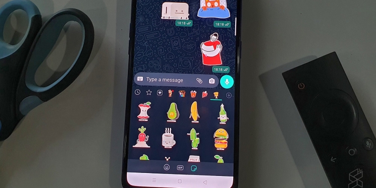 WhatsApp ada 5 perkara baru, tak perlu kongsi nombor lagi untuk kenalan baru