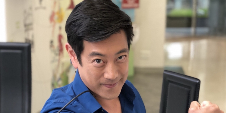 Grant Imahara, bekas ahli Mythbusters meninggal dunia akibat aneurisma otak