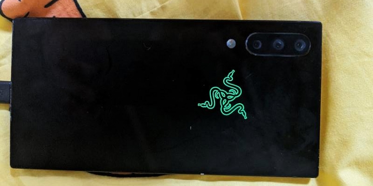 Gambar prototaip Razer Phone 3 muncul