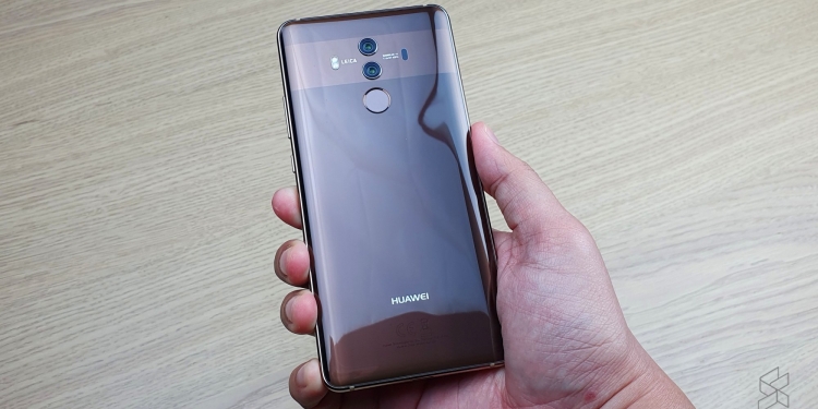 PROMO: Tukar skrin atau papan utama telefon lama Huawei dengan harga murah