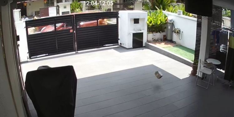 Shopee jelaskan isu pekerja penghantaran mencampak barang ke dalam rumah pelanggan