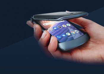 Motorola Razr 5G tampil meriahkan segment telefon boleh lipat