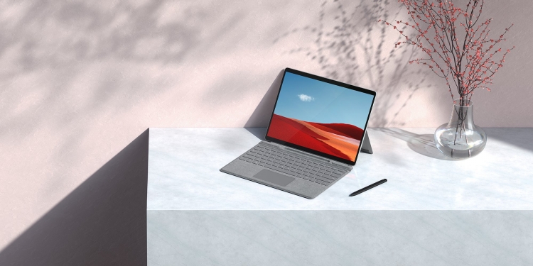 Microsoft Surface Pro X dengan cip baru SQ2 mula dijual di Malaysia