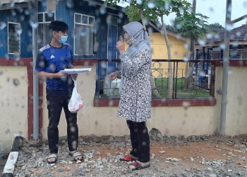 Guru redah 21 km, 7 perhentian demi menyampaikan bahan pelajaran
