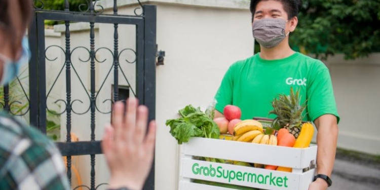 Grab lancarkan GrabSupermarket, penghantaran barang runcit segar tanpa caj penghantaran