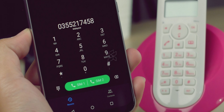 Anda mahu guna nombor talian tetap di telefon mudah alih? MCMC sedang mengkajinya