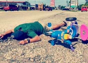 Adakah anda percaya JKR akan tampal lubang jalan dalam masa 24 jam?