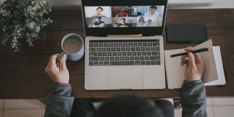 Bagaimana menonton video HD dan layari Internet boleh mengancam alam sekitar?