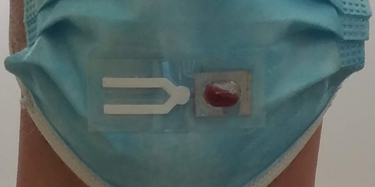 Jalur ujian ini boleh kesan Covid-19 apabila dilekatkan di topeng muka