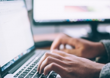 Mahu warga emas selamat guna Internet, Google kongsi beberapa langkah untuk pengguna lakukan