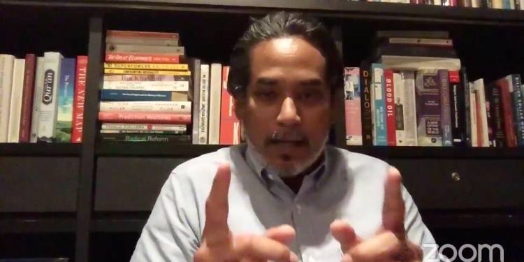 Menteri MOSTI akan muncul di ClubHouse malam ini untuk menerangkan tentang program vaksin COVID-19 di Malaysia