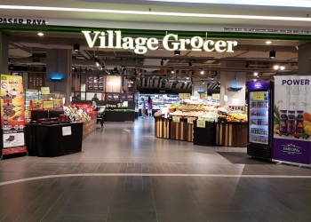 Village Grocer berhenti bekalkan beg plastik, pelanggan dapat ganjaran guna beg kitar semula