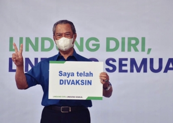 COVID-19: Pendaftaran untuk terima vaksin COVID-19 melalui laman web dan hotline dibuka 5 Mac