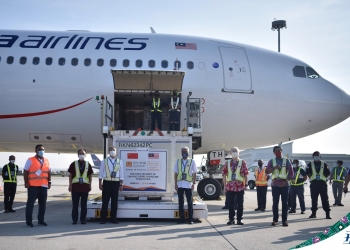 COVID-19: Ini maklumat vaksin Sinovac di Malaysia yang perlu anda tahu