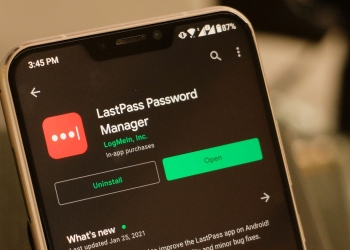 APP kawal selia kata laluan ini dipenuhi penjejak data, adakah anda salah seorang penggunanya?