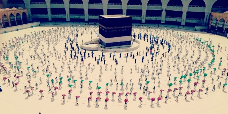 Vaksin COVID-19 jadi salah satu syarat wajib untuk musim Haji 2021