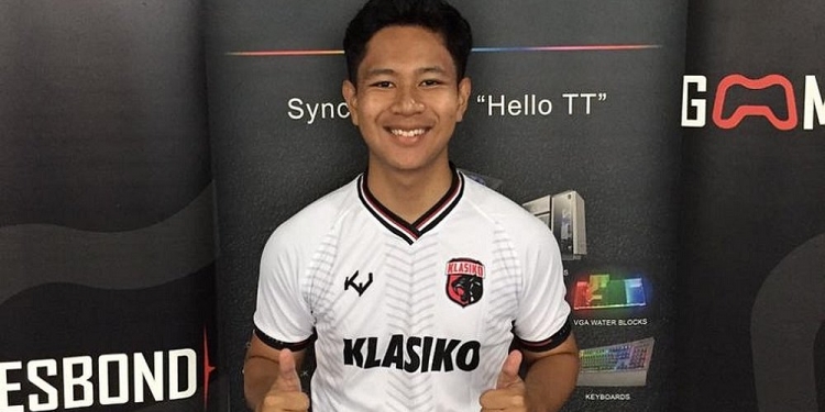 Pemain Malaysia ini tewaskan lawan dari Jepun dan muncul juara EA SPorts Fifa Global