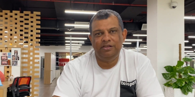 Tony berjanji pulangkan wang 450,000 pelanggan AirAsia yang belum menerimanya