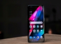 OPPO Find X3 Pro buatkan flagship lain tak senang duduk