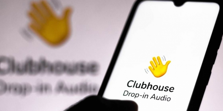 Clubhouse buka peluang pengguna beri duit kepada pencipta kandungan dengan ciri ini