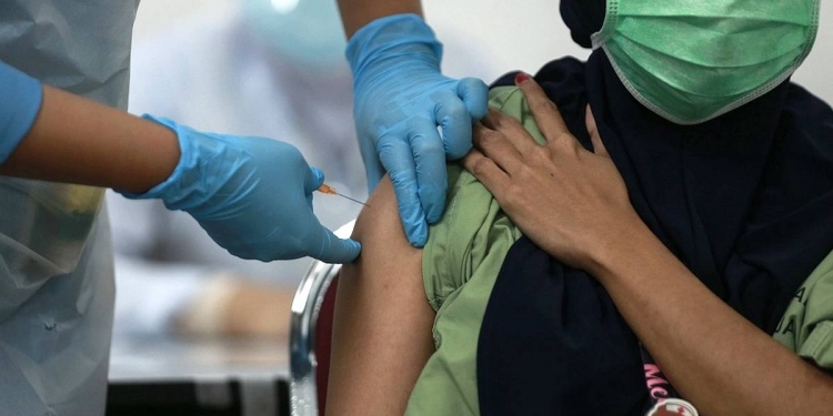 4 lokasi untuk mendapatkan slot temujanji suntikan vaksin AstraZeneca secara sukarela