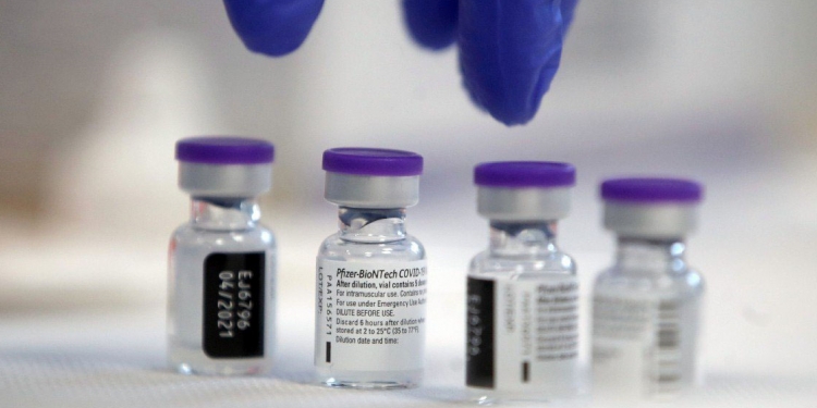 Ibu mengandung & menyusu anak hanya boleh terima vaksin Pfizer-BioNTech sahaja