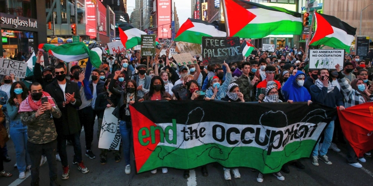 Pekerja Apple meminta Tim Cook bersuara terhadap keganasan di Palestin