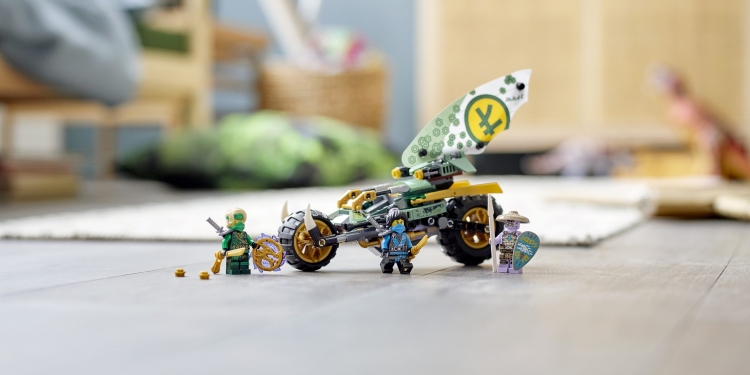 Lego bawakan set Lego Ninjago terbaru untuk kanak-kanak seawal usia 4 tahun